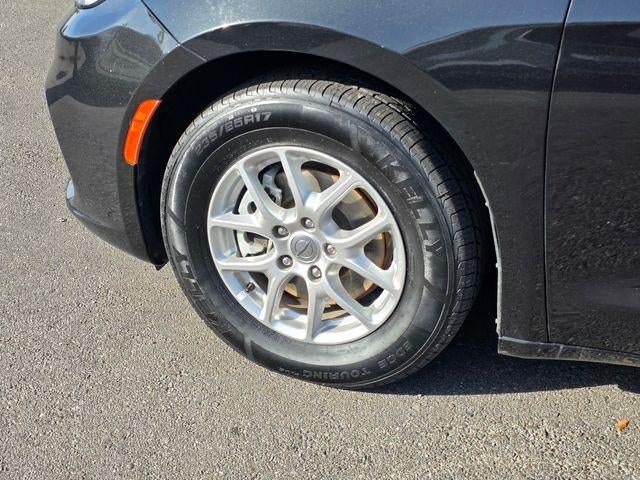 2023 Chrysler Pacifica Touring L FWD