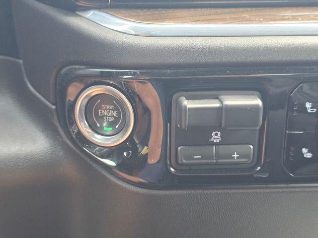 2024 Chevrolet Silverado 1500 Crew Cab Short Box 2-Wheel Drive LT