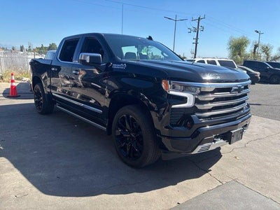 2025 Chevrolet Silverado 1500 Crew Cab Short Box 4-Wheel Drive High Country