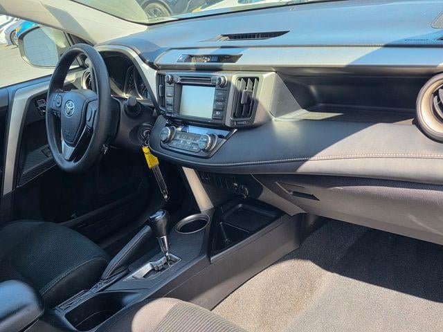 2015 Toyota RAV4 FWD 4dr XLE (GS)