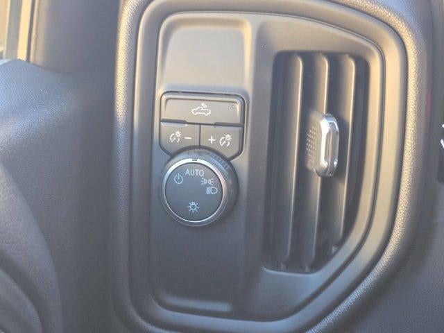 2023 Chevrolet Silverado 1500 Custom - Photo 31