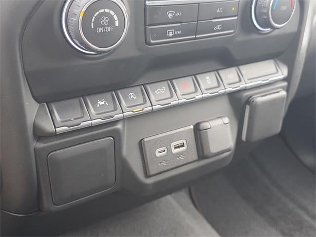 2024 Chevrolet Silverado 1500 Crew Cab Short Box 2-Wheel Drive Custom