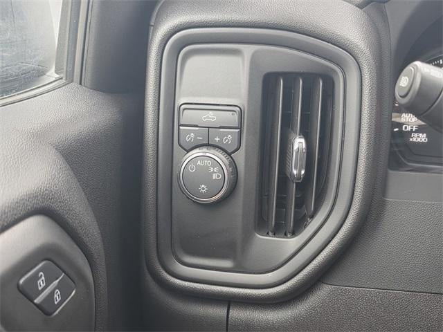 2024 Chevrolet Silverado 1500 Crew Cab Short Box 2-Wheel Drive Custom