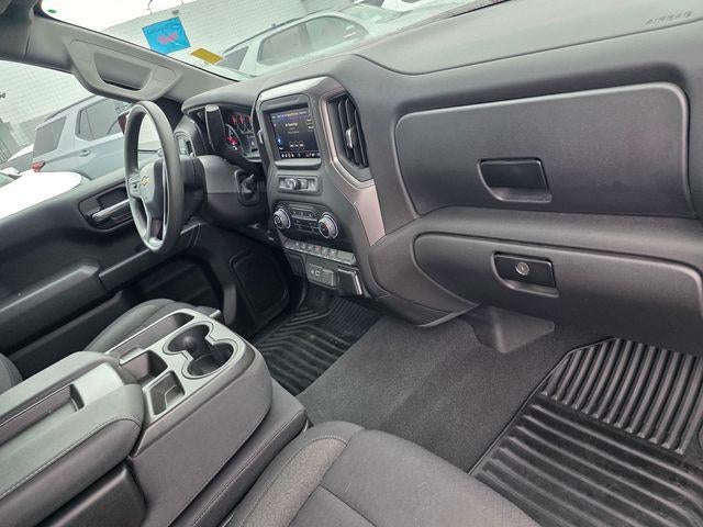 2023 Chevrolet Silverado 1500 Crew Cab Short Box 2-Wheel Drive Custom