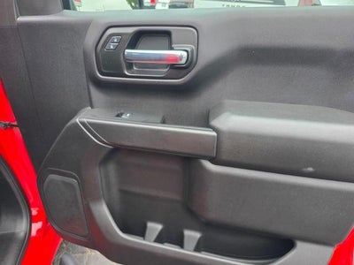 2023 Chevrolet Silverado 1500 Crew Cab Short Box 2-Wheel Drive Custom