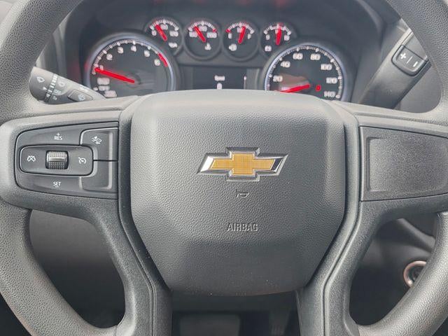 2023 Chevrolet Silverado 1500 Crew Cab Short Box 2-Wheel Drive Custom