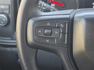 2022 Chevrolet Silverado 1500 Crew Cab Short Box 2-Wheel Drive Custom