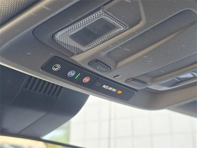 2022 Chevrolet Silverado 1500 Crew Cab Short Box 2-Wheel Drive Custom