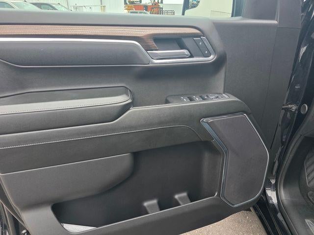 2025 Chevrolet Silverado 1500 Crew Cab Short Box 2-Wheel Drive LT