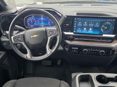 2025 Chevrolet Silverado 1500 Crew Cab Short Box 2-Wheel Drive LT