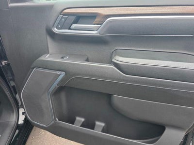 2025 Chevrolet Silverado 1500 Crew Cab Short Box 2-Wheel Drive LT