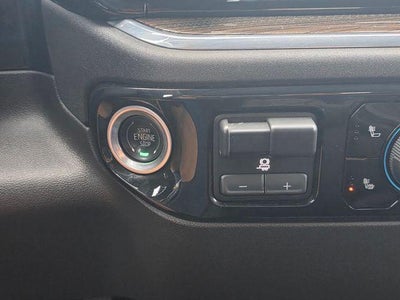 2025 Chevrolet Silverado 1500 Crew Cab Short Box 2-Wheel Drive LT