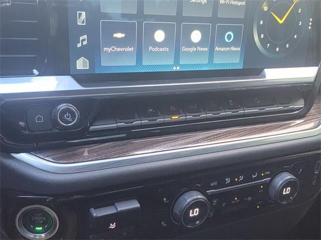 2022 Chevrolet Silverado 1500 Crew Cab Short Box 4-Wheel Drive LT Trail Boss