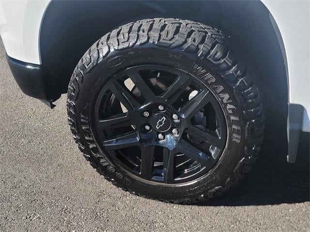 2022 Chevrolet Silverado 1500 Crew Cab Short Box 4-Wheel Drive LT Trail Boss