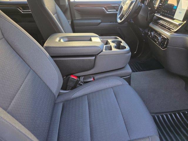 2023 Chevrolet Silverado 1500 Crew Cab Short Box 4-Wheel Drive LT 2FL