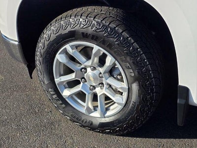 2023 Chevrolet Silverado 1500 Crew Cab Short Box 4-Wheel Drive LT 2FL