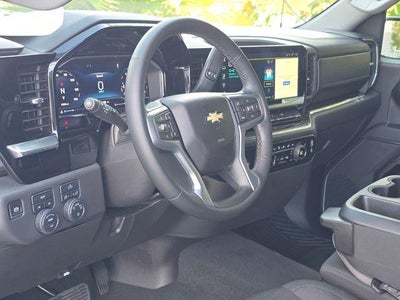 2024 Chevrolet Silverado 1500 Crew Cab Short Box 4-Wheel Drive LT 2FL