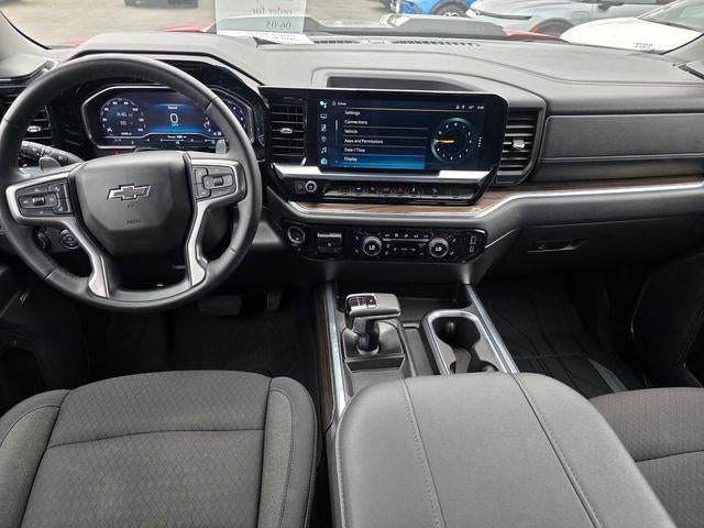 2023 Chevrolet Silverado 1500 Crew Cab Standard Box 4-Wheel Drive LT Trail Boss