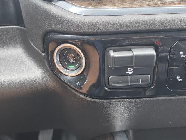 2023 Chevrolet Silverado 1500 Crew Cab Standard Box 4-Wheel Drive LT Trail Boss