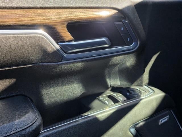 2023 Chevrolet Silverado 1500 Crew Cab Short Box 4-Wheel Drive LT Trail Boss