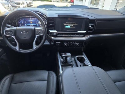 2023 Chevrolet Silverado 1500 Crew Cab Short Box 4-Wheel Drive LT Trail Boss