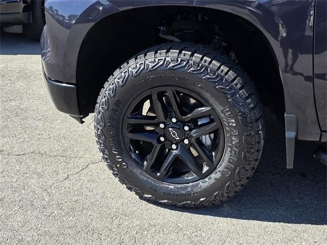 2023 Chevrolet Silverado 1500 Crew Cab Short Box 4-Wheel Drive LT Trail Boss