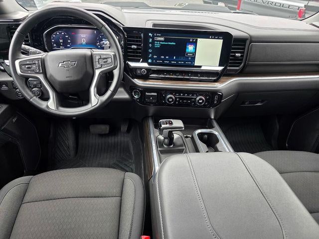 2024 Chevrolet Silverado 1500 Crew Cab Short Box 4-Wheel Drive LT Trail Boss