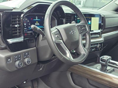 2024 Chevrolet Silverado 1500 Crew Cab Short Box 4-Wheel Drive LT Trail Boss