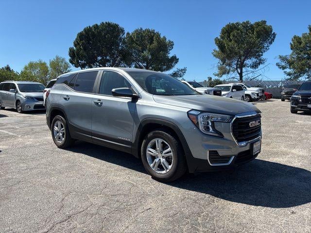 2024 GMC Terrain FWD 4dr SLE