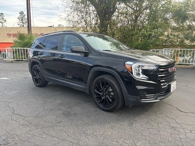 2023 GMC Terrain FWD 4dr SLE