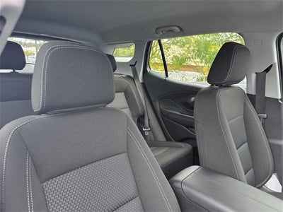 2024 GMC Terrain FWD 4dr SLE