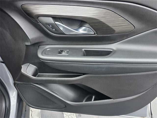 2024 GMC Terrain FWD 4dr SLE