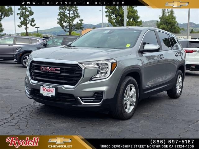 2024 GMC Terrain FWD 4dr SLE