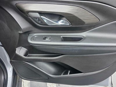 2024 GMC Terrain FWD 4dr SLE