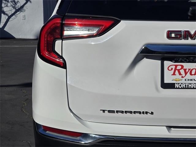 2024 GMC Terrain FWD 4dr SLT