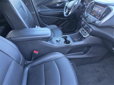 2024 GMC Terrain FWD 4dr SLT