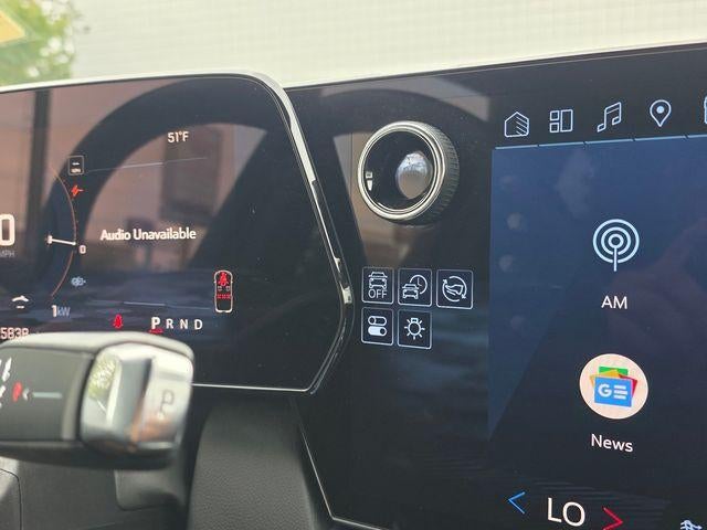 2024 Chevrolet Equinox EV 4dr LT w/2LT