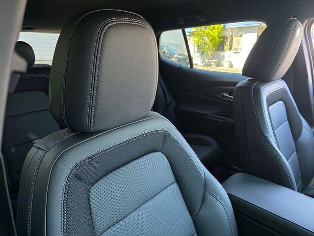 2024 Chevrolet Equinox EV 4dr LT w/2LT
