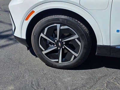 2024 Chevrolet Equinox EV 4dr LT w/2LT