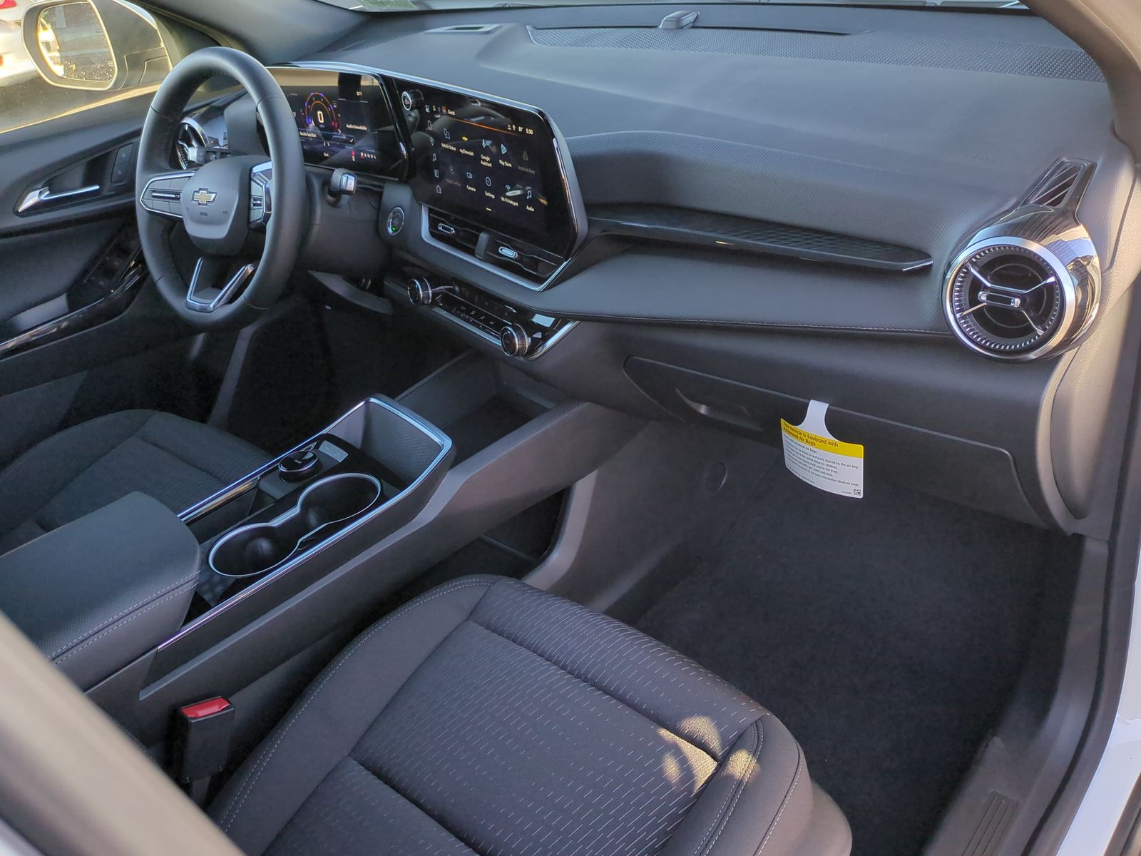 2027 Chevrolet Equinox FWD LT