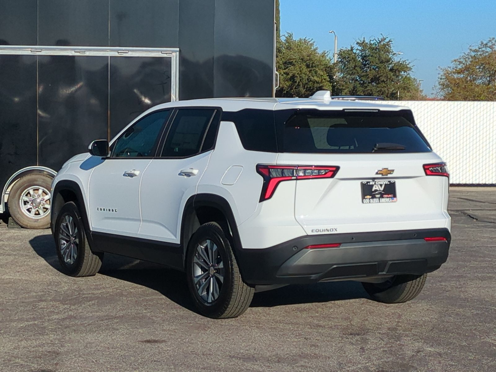 2027 Chevrolet Equinox FWD LT