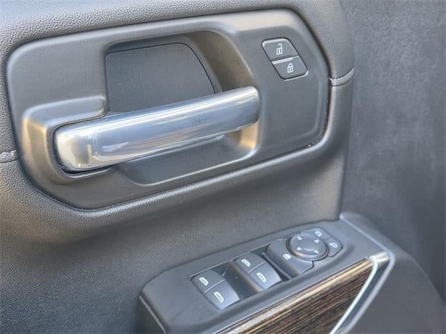 2021 GMC Sierra 1500 Crew Cab Short Box 2-Wheel Drive Elevation