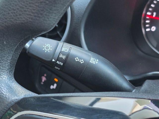 2024 Kia Forte LXS IVT