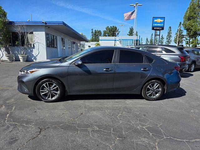 2024 Kia Forte LXS IVT