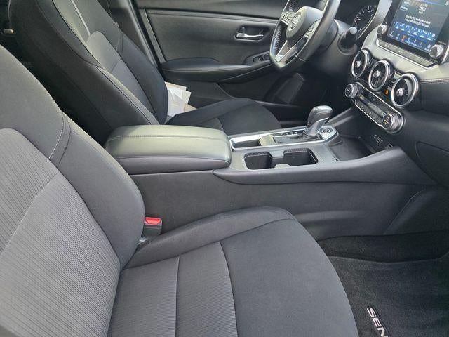 2023 Nissan Sentra SV CVT