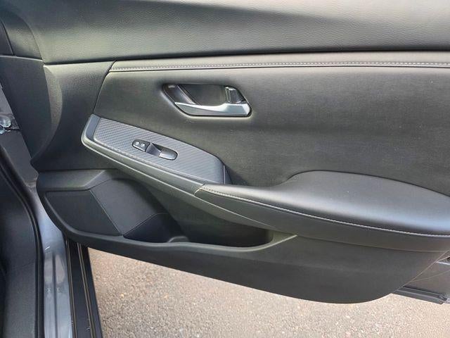 2023 Nissan Sentra SV CVT