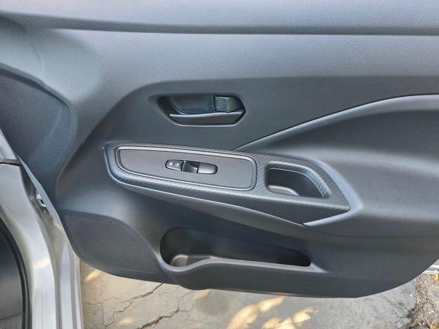 2025 Nissan Versa S CVT