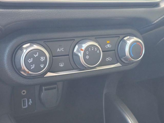 2025 Nissan Versa S CVT