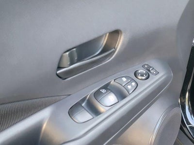 2024 Nissan Kicks S FWD