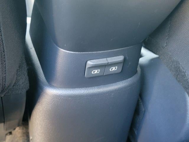 2024 Nissan Kicks S FWD